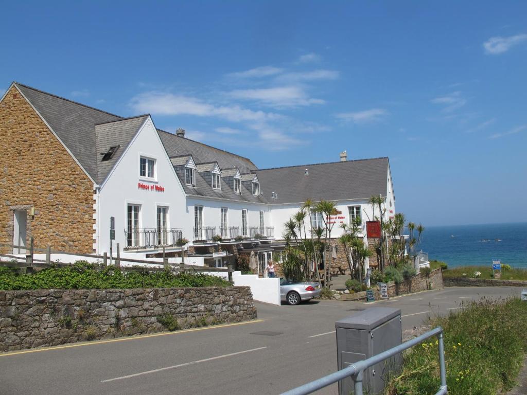 The Prince Of Wales Hotel セント・オウエンズ エクステリア 写真